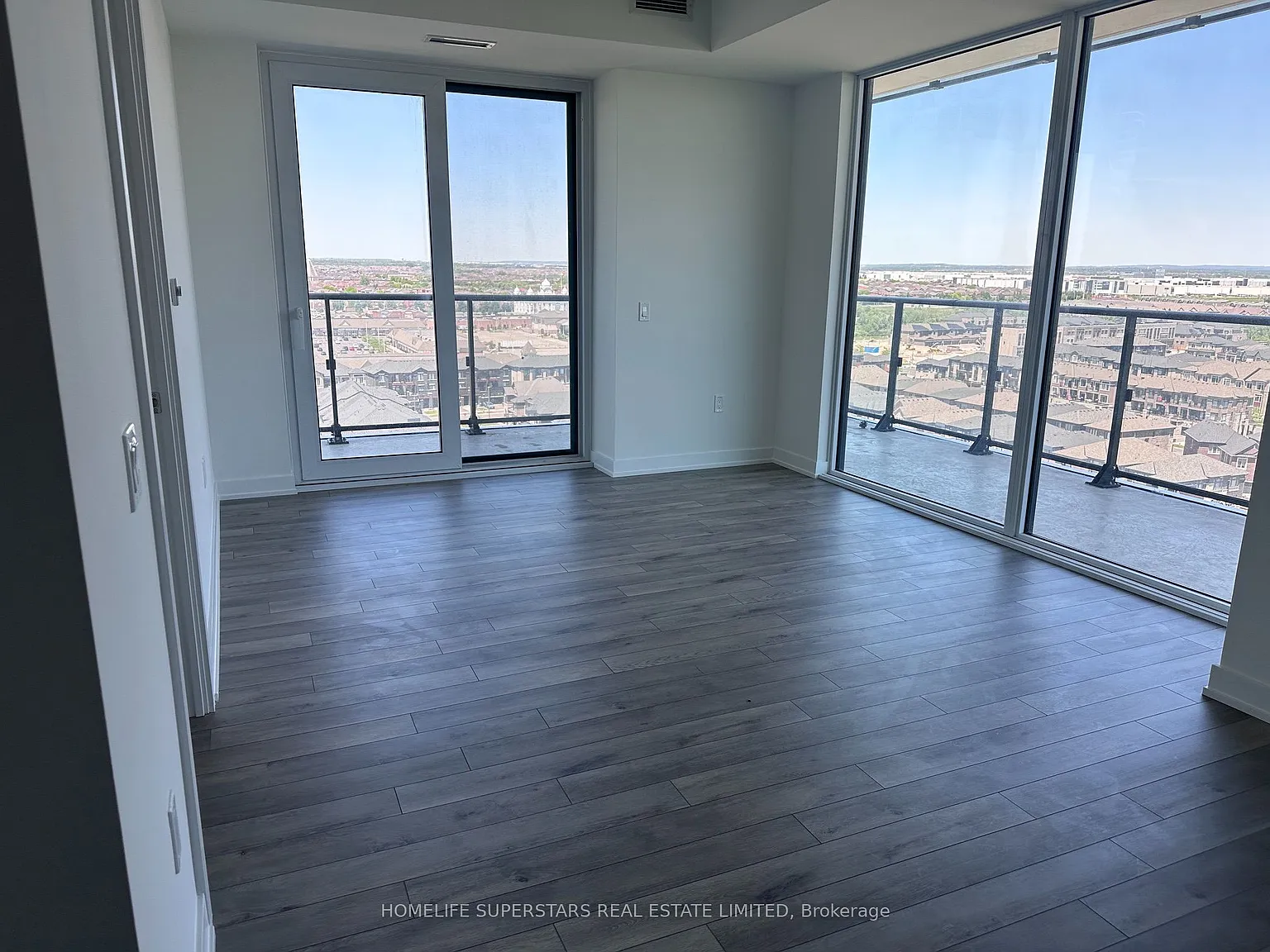 2 bed, $2,600 — Photo 3