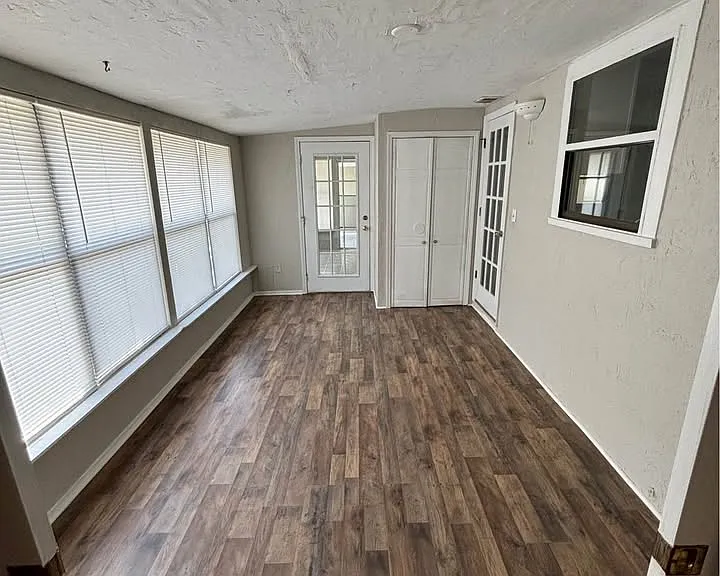 4945 Bridge Rd — Photo 15