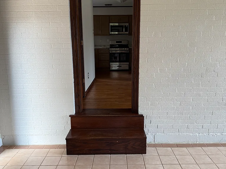 551 Rayburn Ave — Photo 21