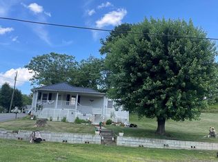 102 E View St, Galax, VA 24333