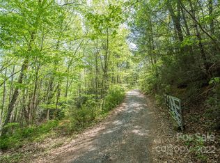 99999 Lost Whippoorwill Ln, Swannanoa, NC 28778