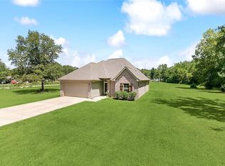 130 Richardson Rd, Picayune, MS 39466