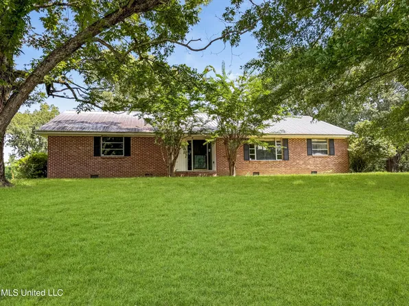 2391 Old Benton Rd, Yazoo City, MS 39194