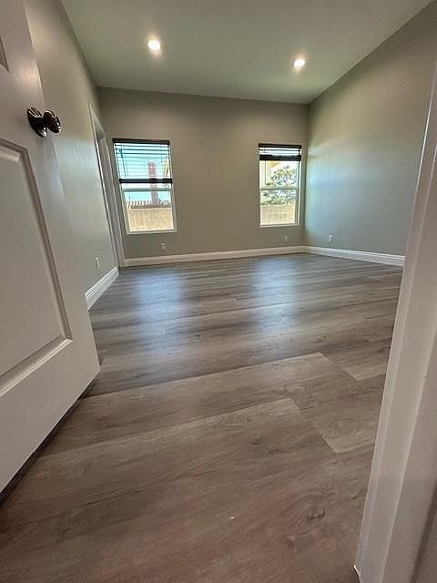 2nd image of 11096A Begonia Ave