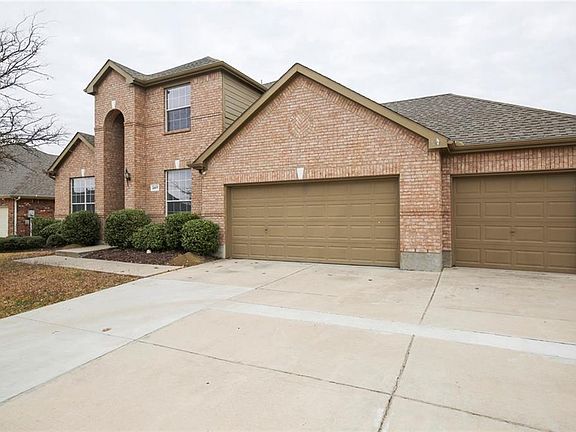 4th image of 2417 Bridgeport Dr