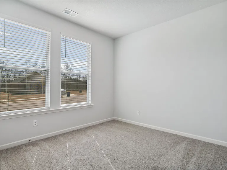 85 Kipling Dr — Photo 5