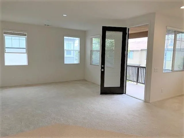 6621 Calle Koral — Photo 1