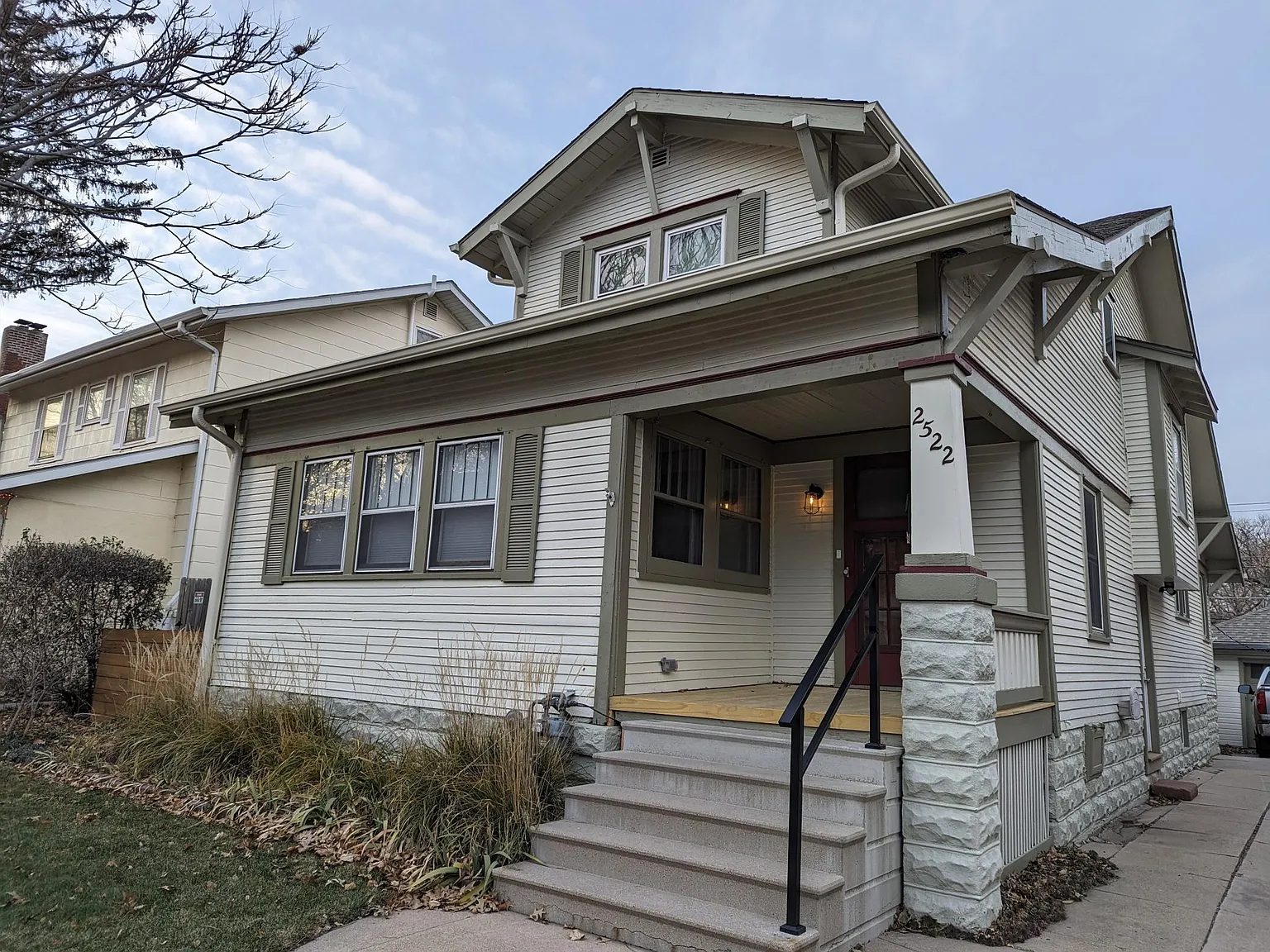 3 bed, 2.5 bath, 1730 sqft, $1,900 — Photo 2