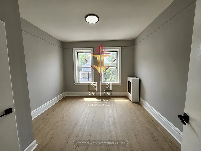 240 Claremont Ave #32C — Photo 2