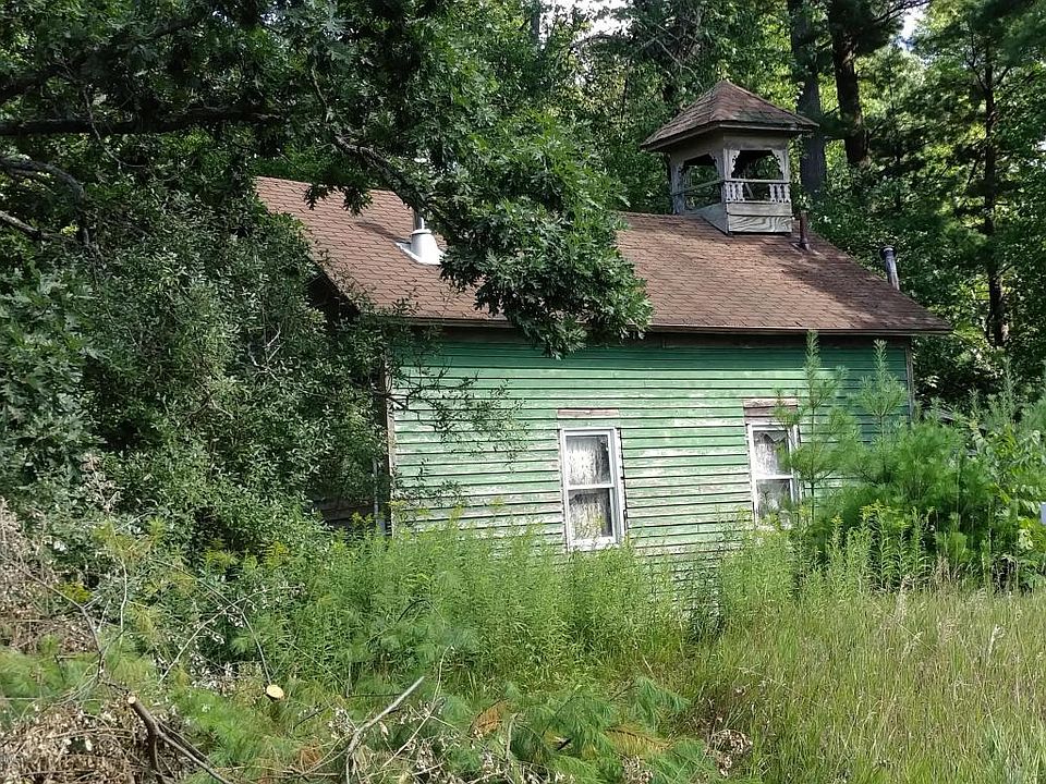 1st image of 2784 S Oak Ave