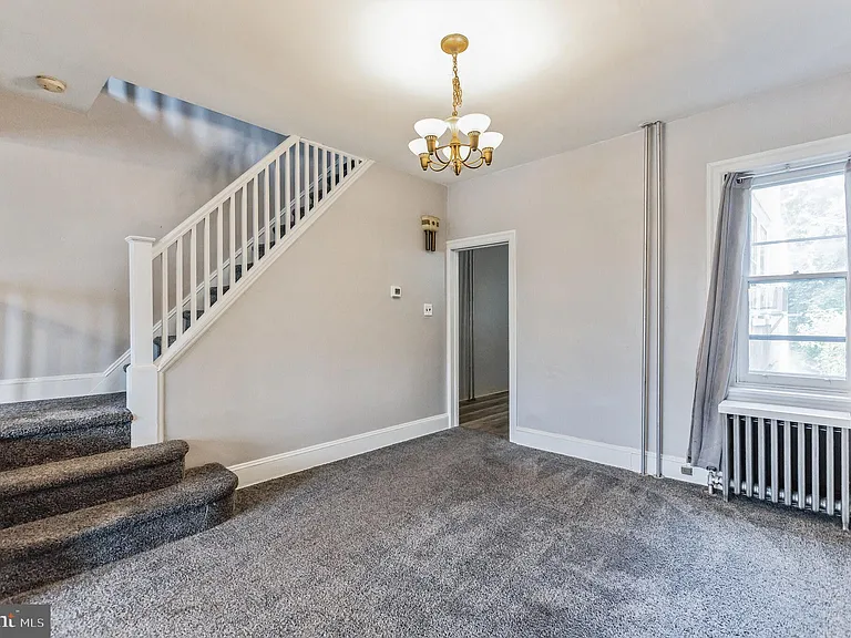 427 Ripka St — Photo 7