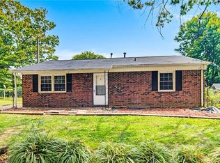 719 Habersham Rd, High Point, NC 27260