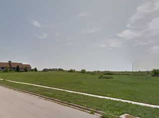 2103 Wycliffe St, Belvidere, IL 61008