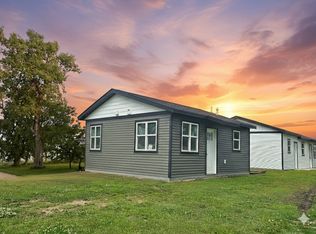 201 10th Ave SE, Pipestone, MN 56164