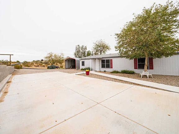 5th image of 4765 York Dr
