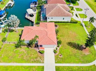 451 Sand Hill St, Marco Island, FL 34145
