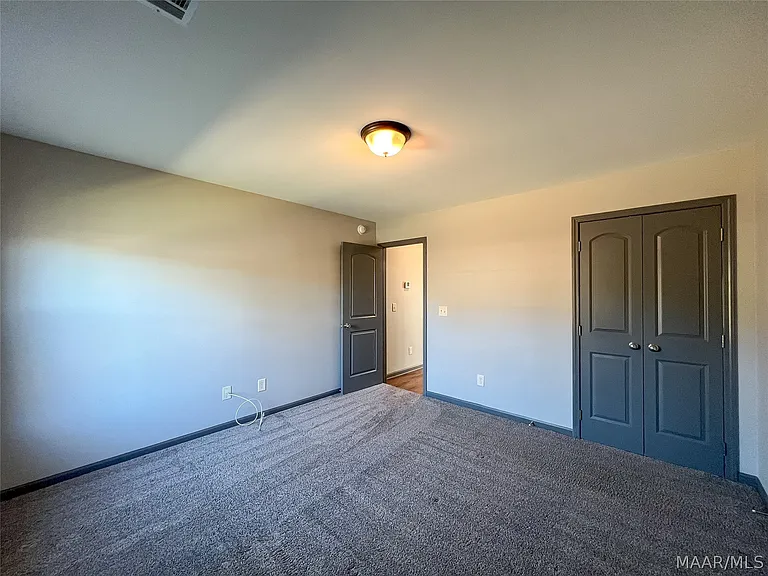 583 Sunset Dr — Photo 23