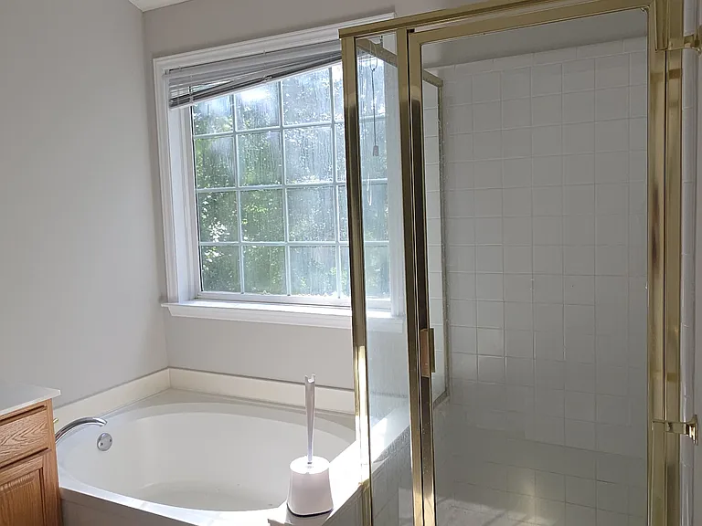9213 Sulkirk Dr — Photo 20