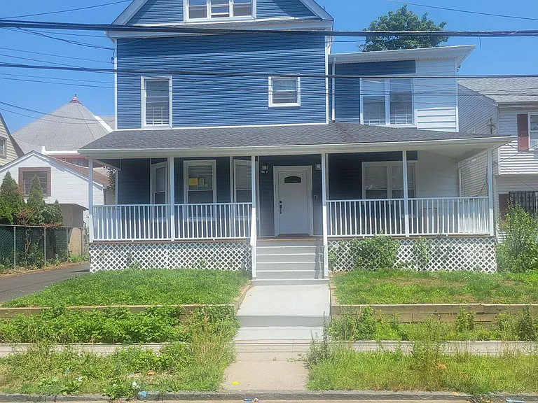 111 S 9th Ave — Photo 8