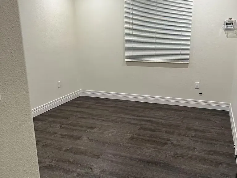4174 Douglass Ave — Photo 5