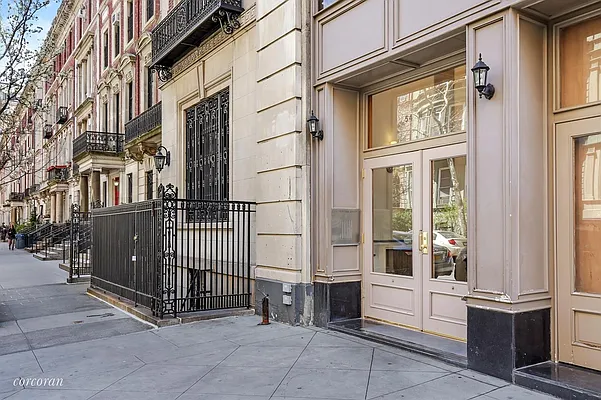 Sold by Corcoran | media 6