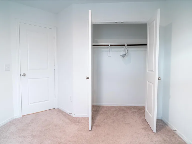 8214 Star Terrace Dr — Photo 25