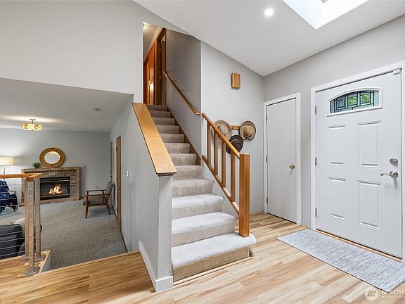 4th image of 8418 101st Street Ct SW
