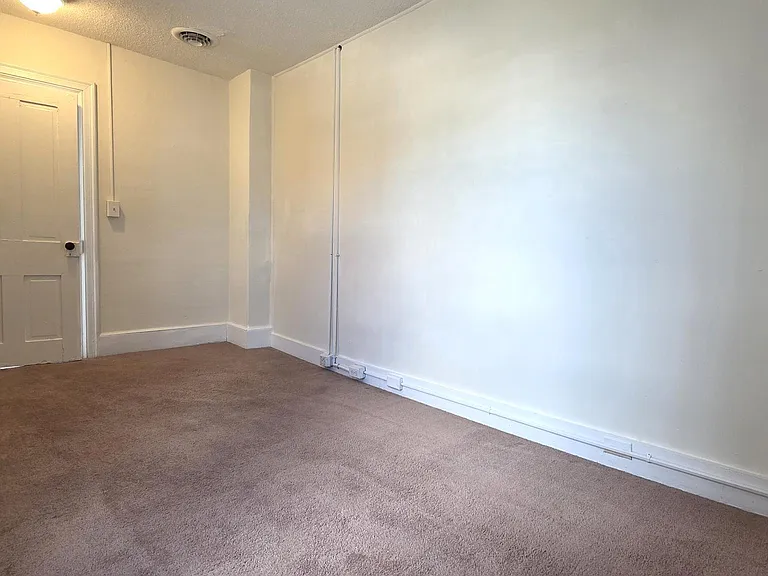 10 Dorman St #B — Photo 15