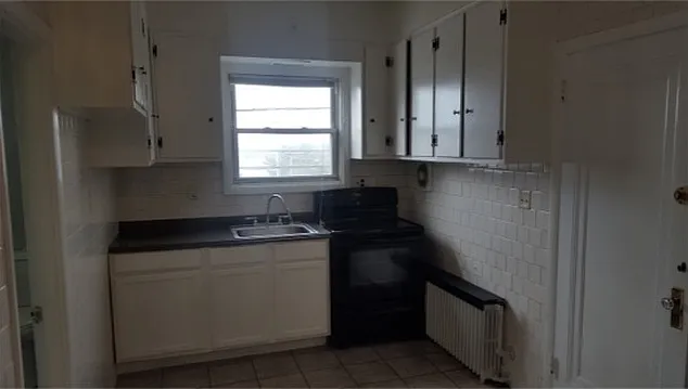 10 Eastern Ave #2 — Photo 10
