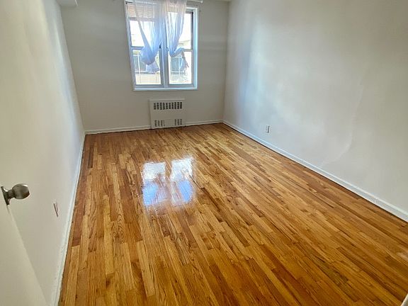 5th image of 4 Barker Ave #5M