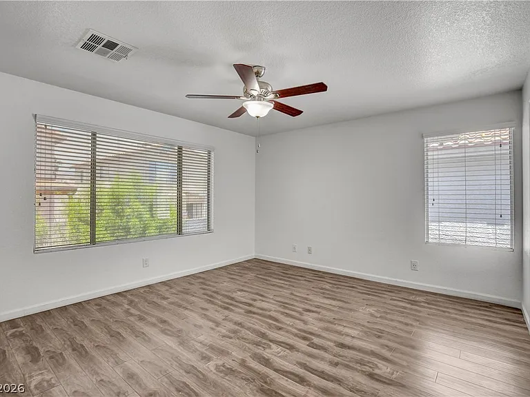 3557 Sedwick Dr — Photo 22