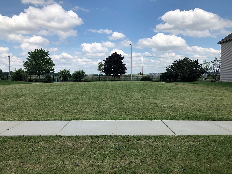 1st image of 25746 W Meadowland Cir