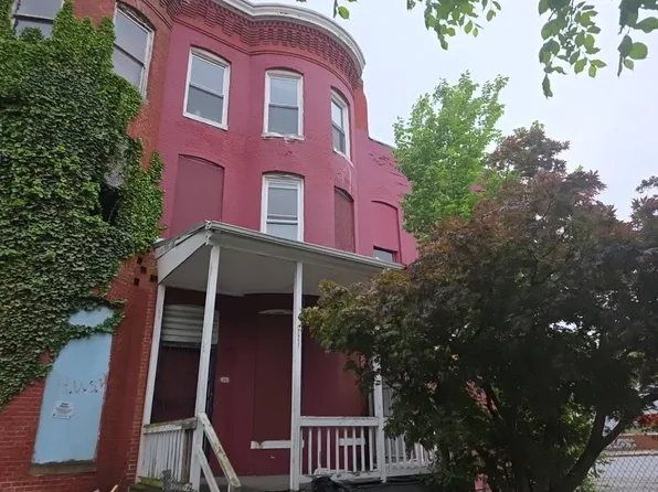 2861 W North Ave, Baltimore, MD 21216
