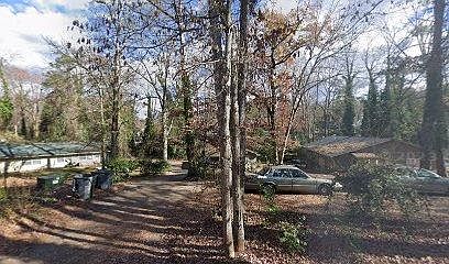 2nd image of 911 Windy Ct