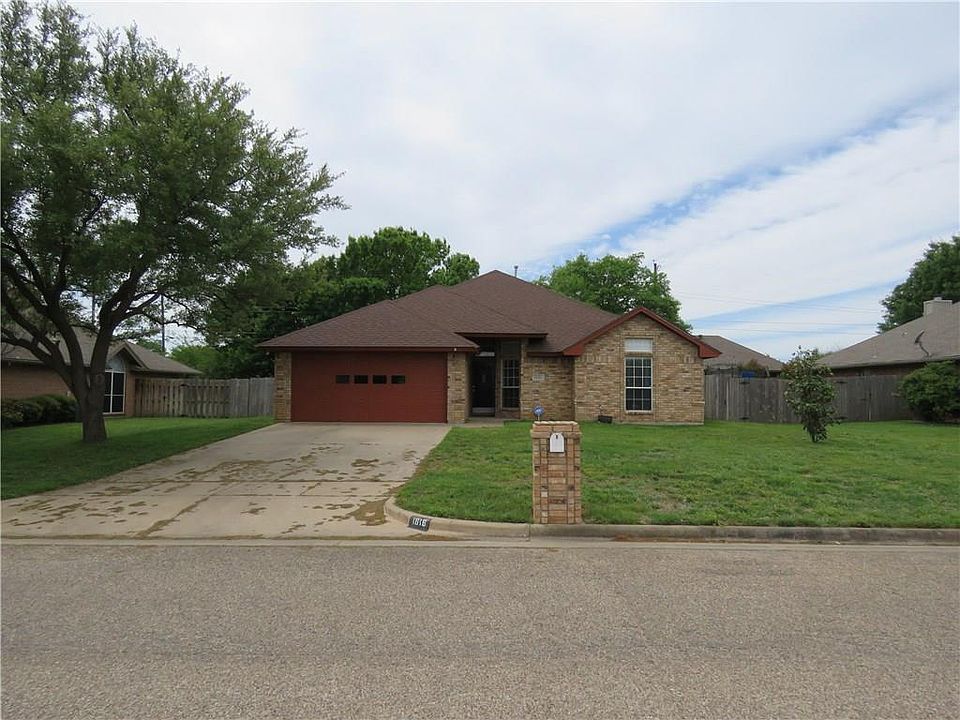 1st image of 1616 Hyde Park Blvd