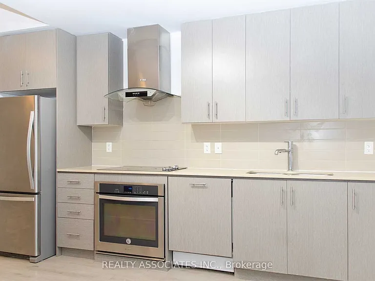 215 Bonis Ave #Townhouse 19 — Photo 4