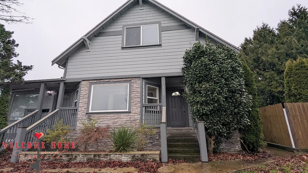 Building Photo - 4520 S Thompson Ave