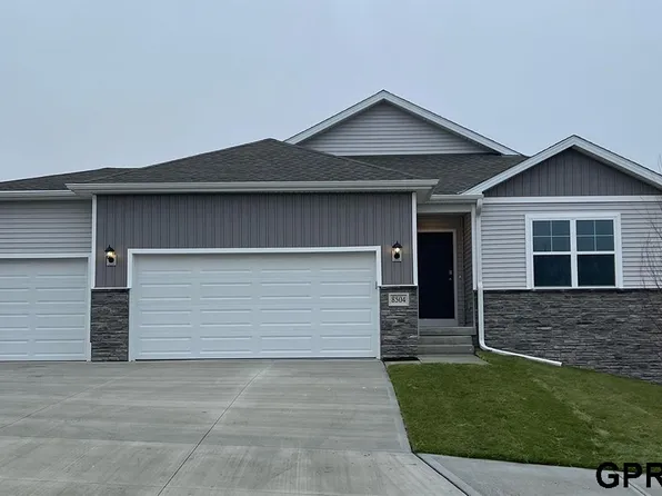 6305 Harvest Dr, Papillion, NE 68157