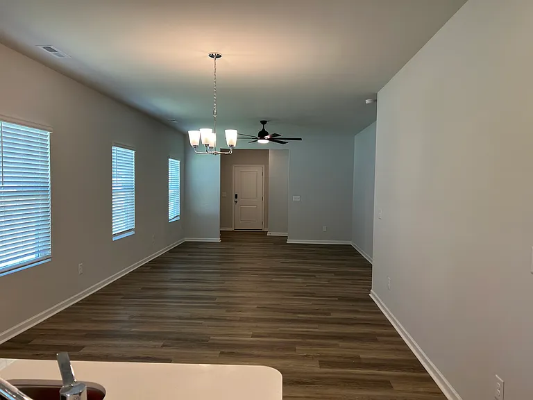 168 N Squires Run Ln — Photo 9