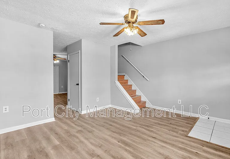 7484 Rabon Ave — Photo 7