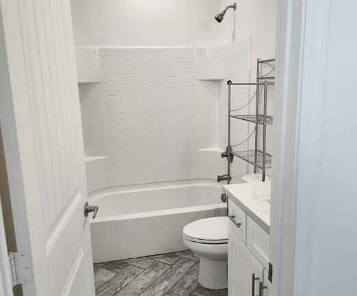 4th image of 34932 N SURREY Lane