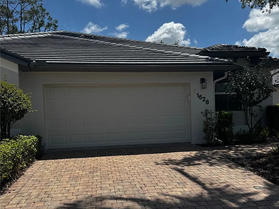1628 Cayman Ct #2