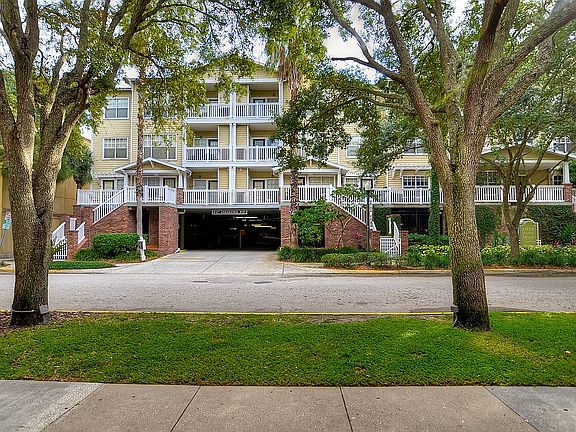 5th image of 800 S Dakota Ave APT 430