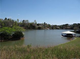 4916 Rio De Luna, Hickory, NC 28601