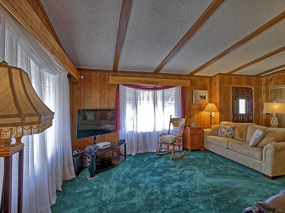 5th image of 85 Poinsettia Gardens Dr #85