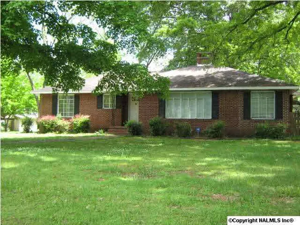 1504 Chestnut St SE, Decatur, AL 35601
