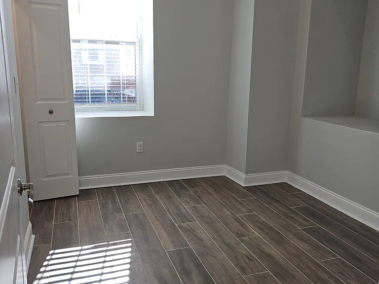 59 E High St #A — Photo 16