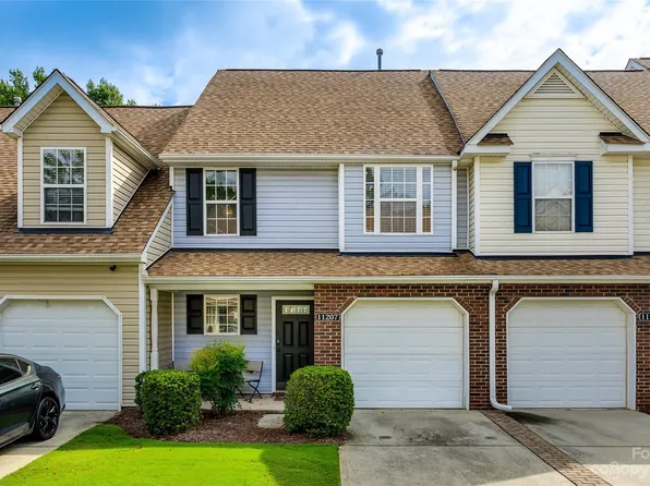 11207 Blake Port Ct, Charlotte, NC 28270
