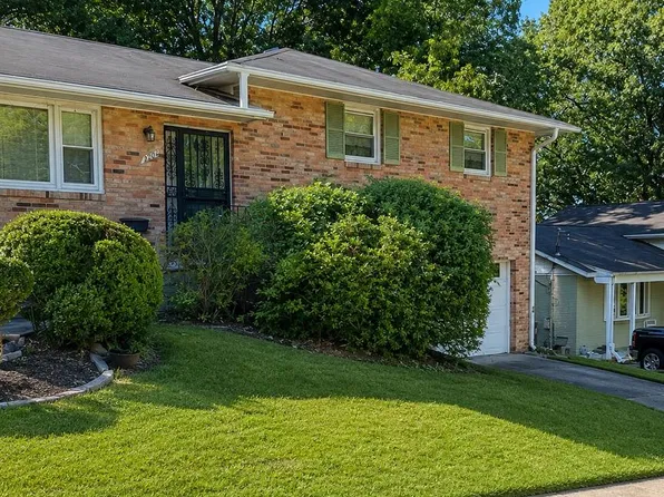 4204 Blacksnake Dr, Temple Hills, MD 20748