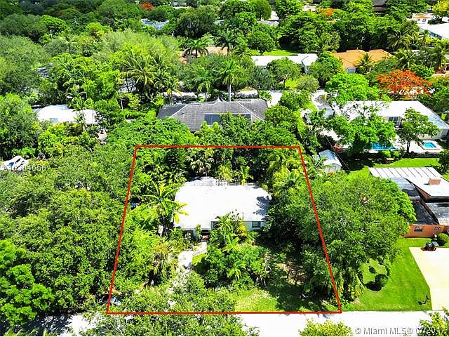 1st image of 5761 SW 82nd St